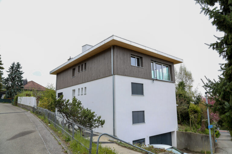 Fribourg – Surélévation – Transformations et rénovation d’une ancienne maison familiale -Logements locatifs de rendements